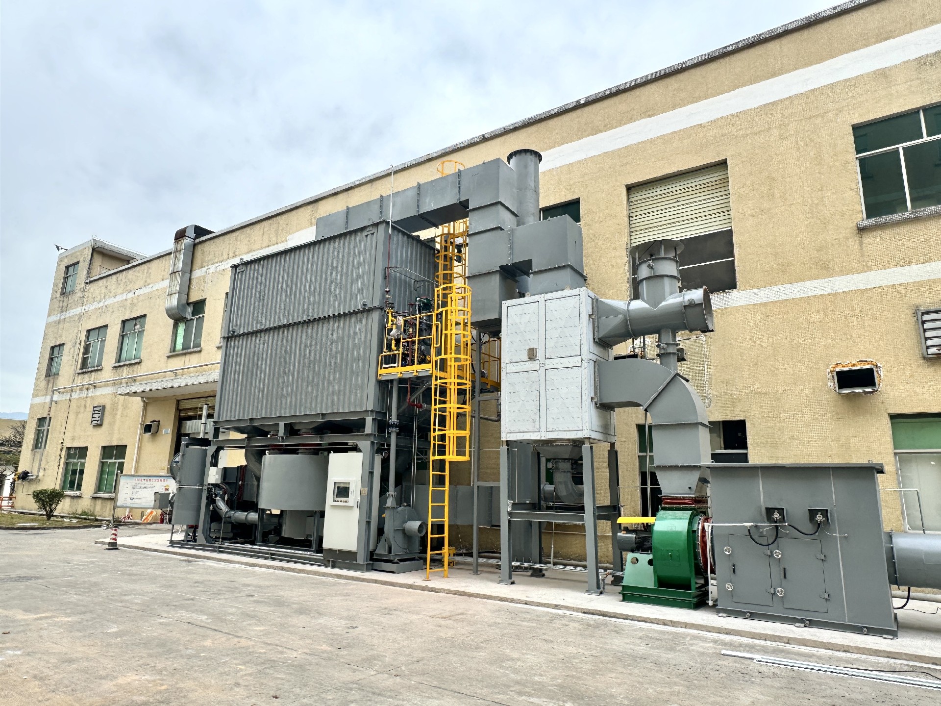 深圳某科技有限公司